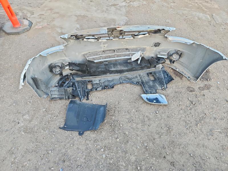 2010 Niss Altima Base