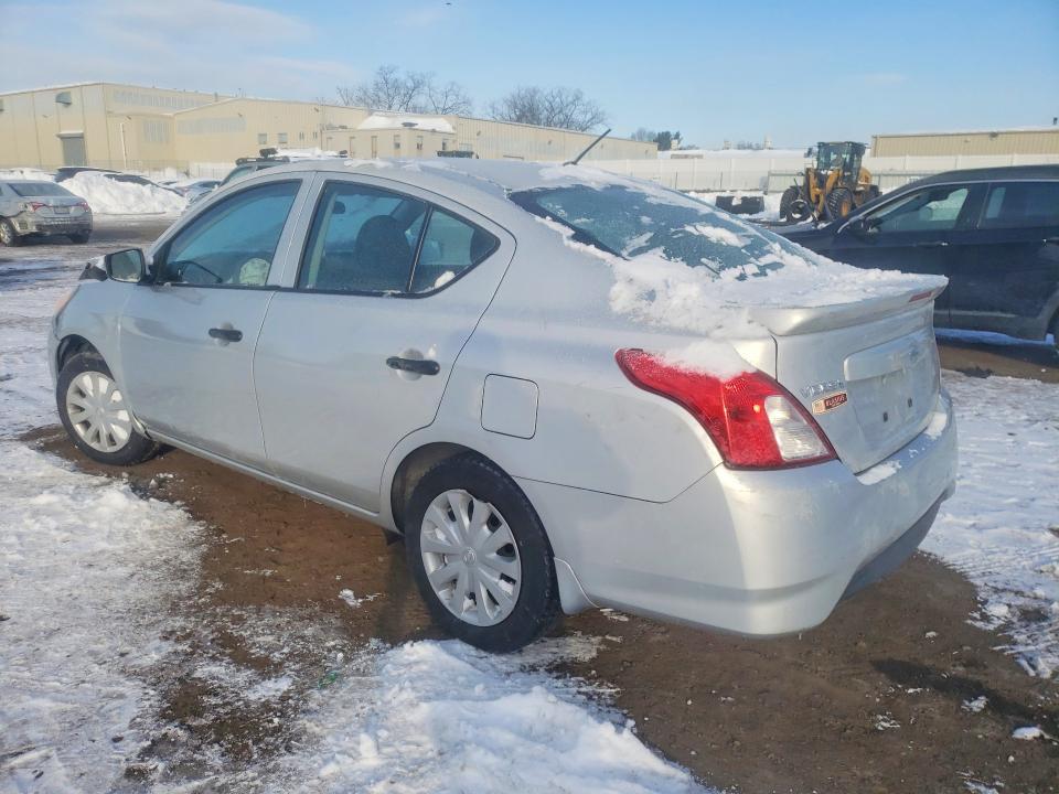2018 Nissan Versa s Plus