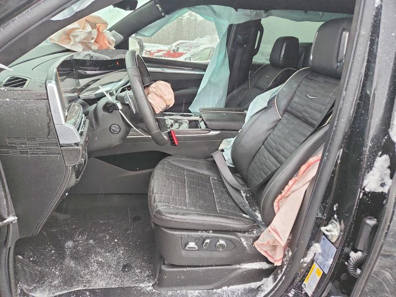 2026 Cadillac Escalade v esv