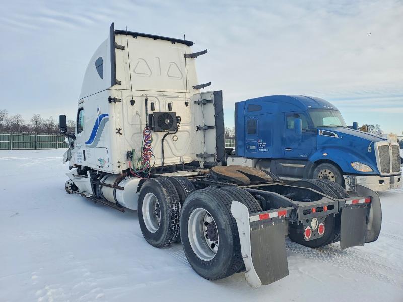 2019 Freightliner Cascadia 1-Semi Truck