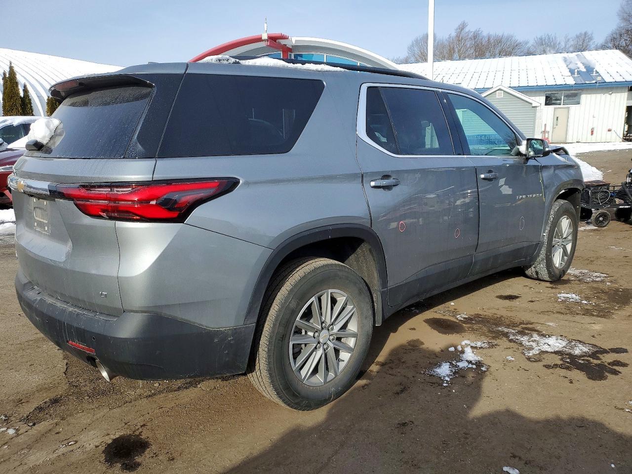 2023 Chevrolet Traverse lt
