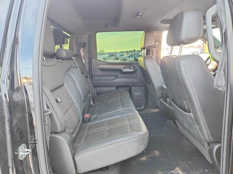 2022 Chevrolet Silverado K1500 High Country