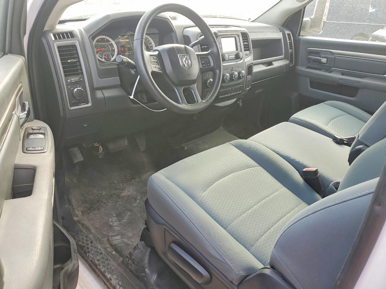2017 Dodge RAM 5500 BOX Truck