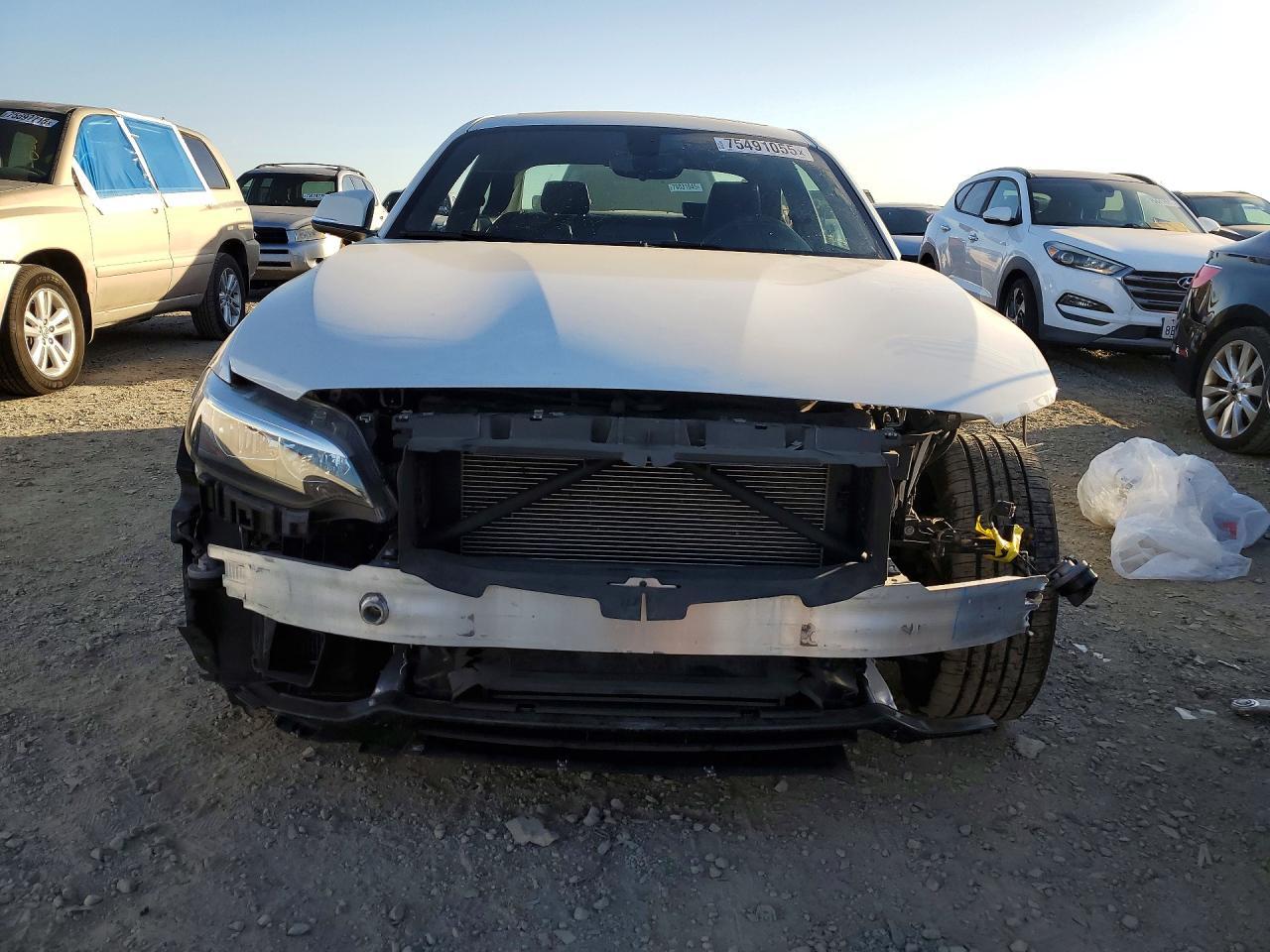 2016 BMW 228 i Sulev
