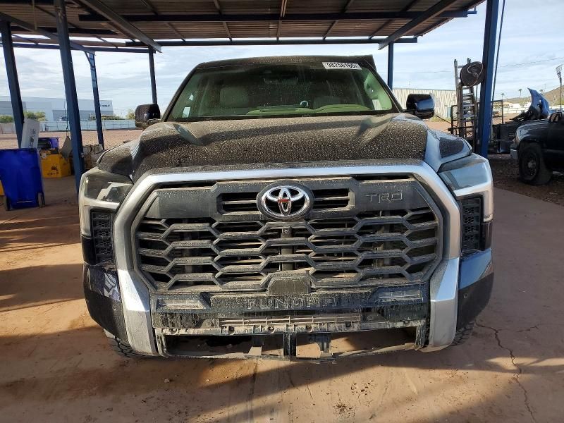 2023 Toyota Tundra Crewmax Limited
