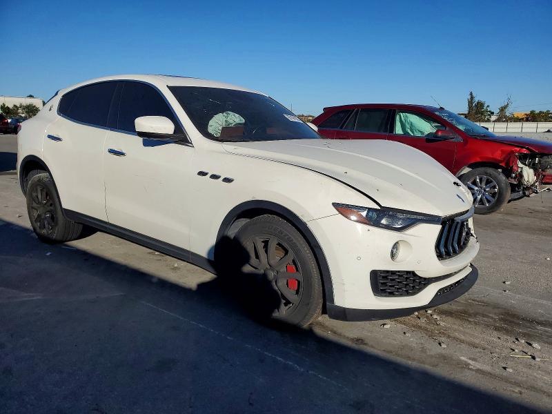 2018 Maserati Levante