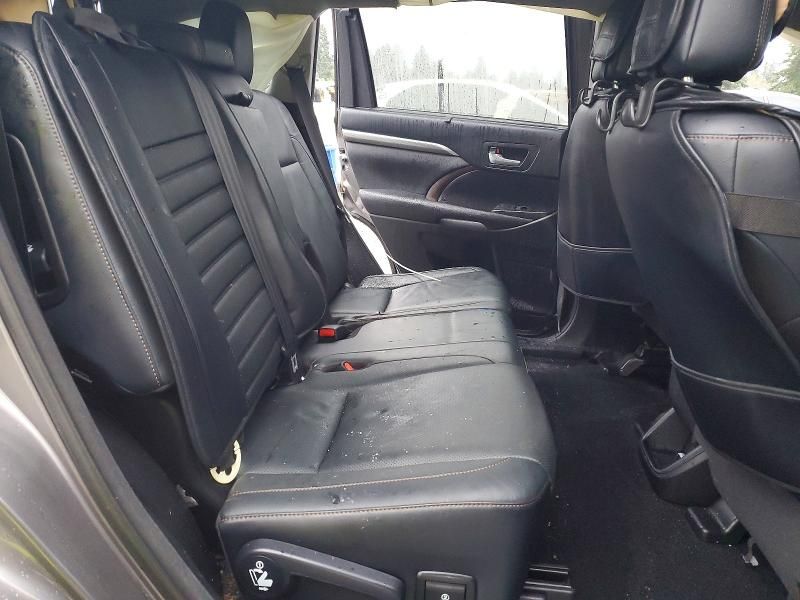 2017 Toyota Highlander Limited