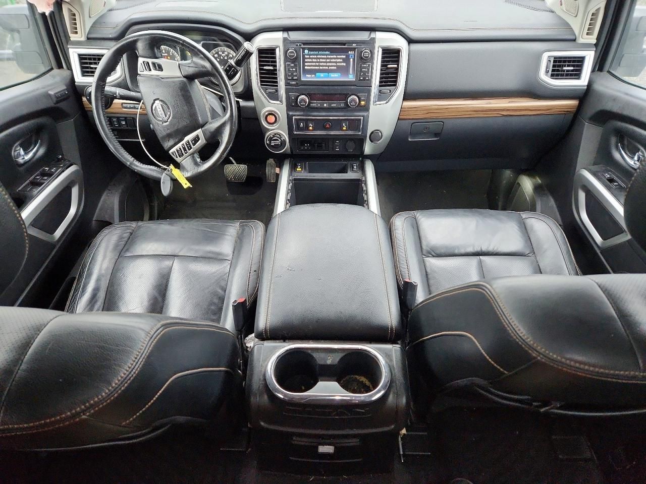 2016 Nissan Titan xd sl