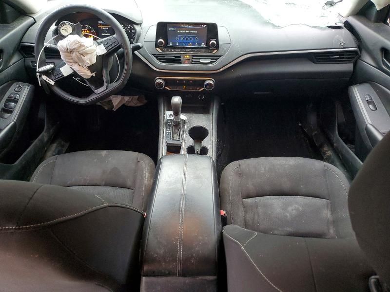 2023 Nissan Altima s