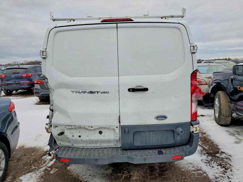 2018 Ford Transit T-250