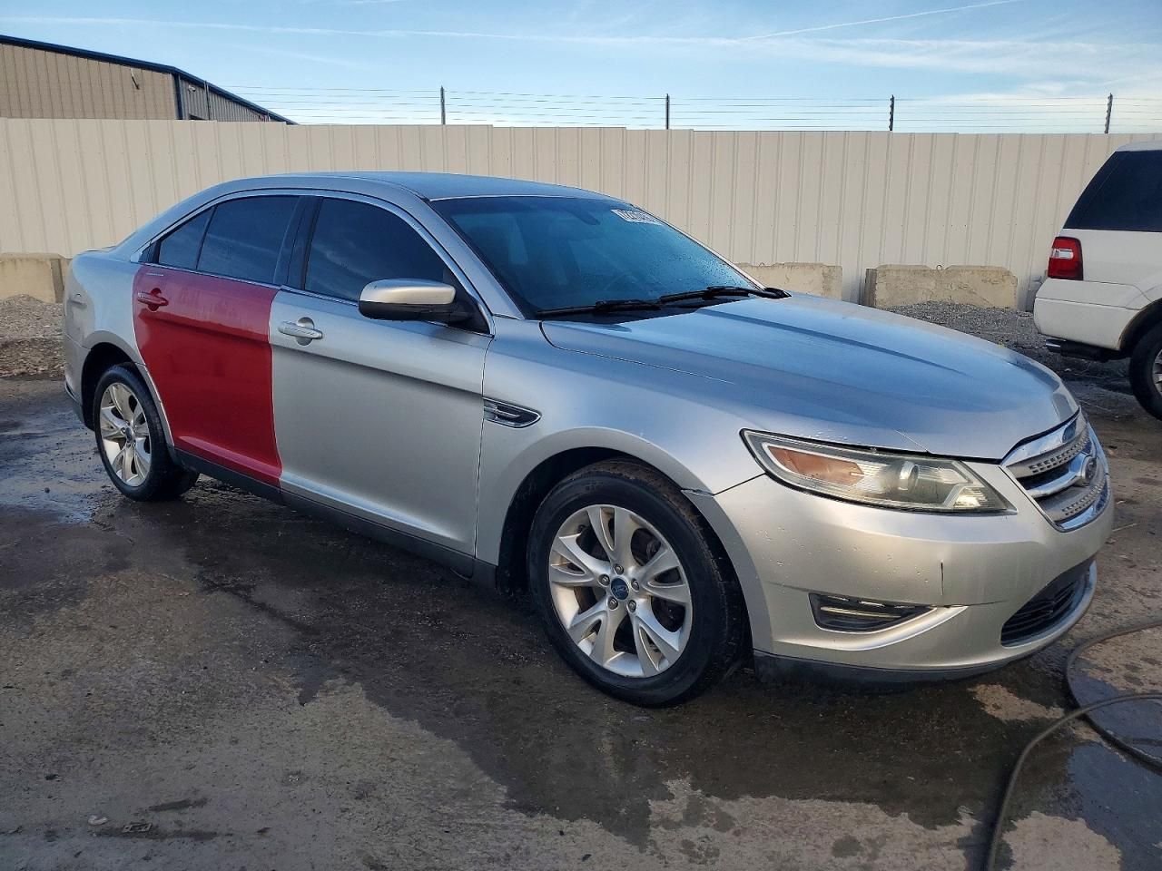 2011 Ford Taurus sel