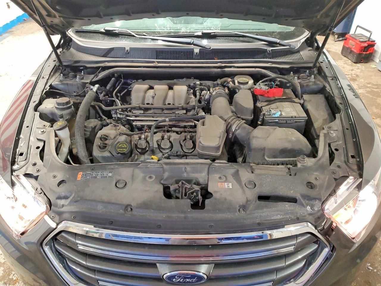 2018 Ford Taurus Limited