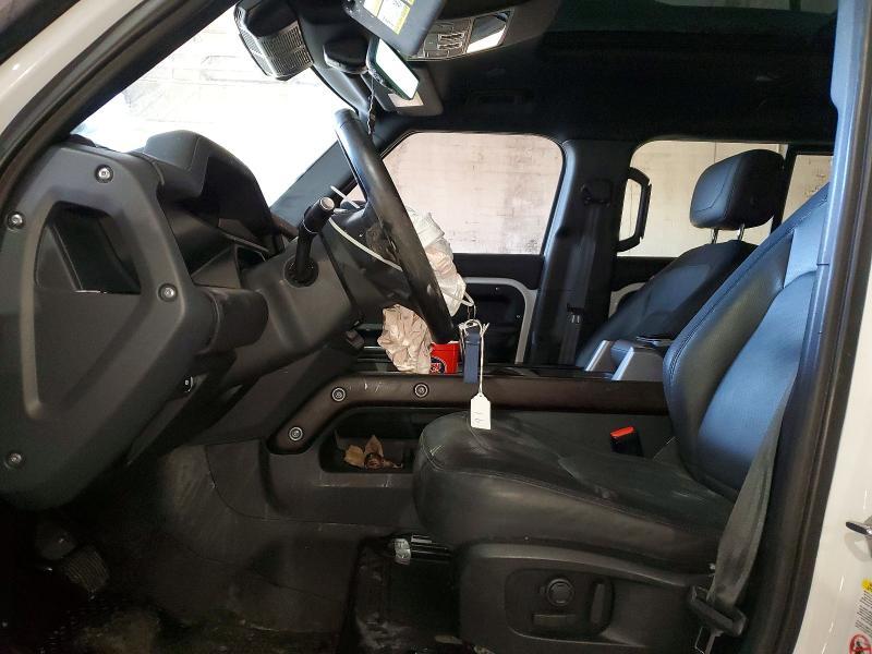 2024 Land Rover Defender 110 X-dynamic se