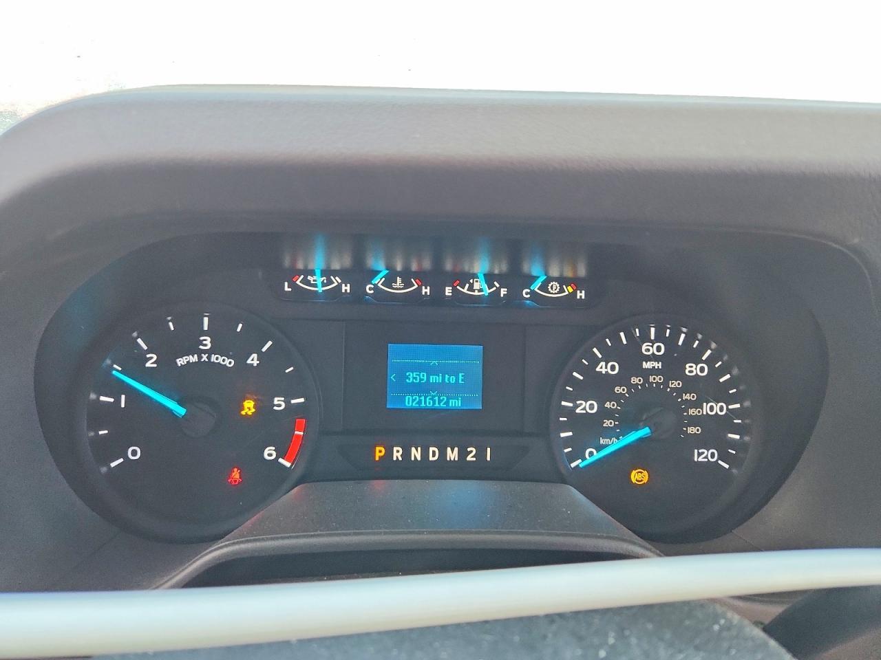 2025 Ford Econoline E450 Super Duty Cutaway Van