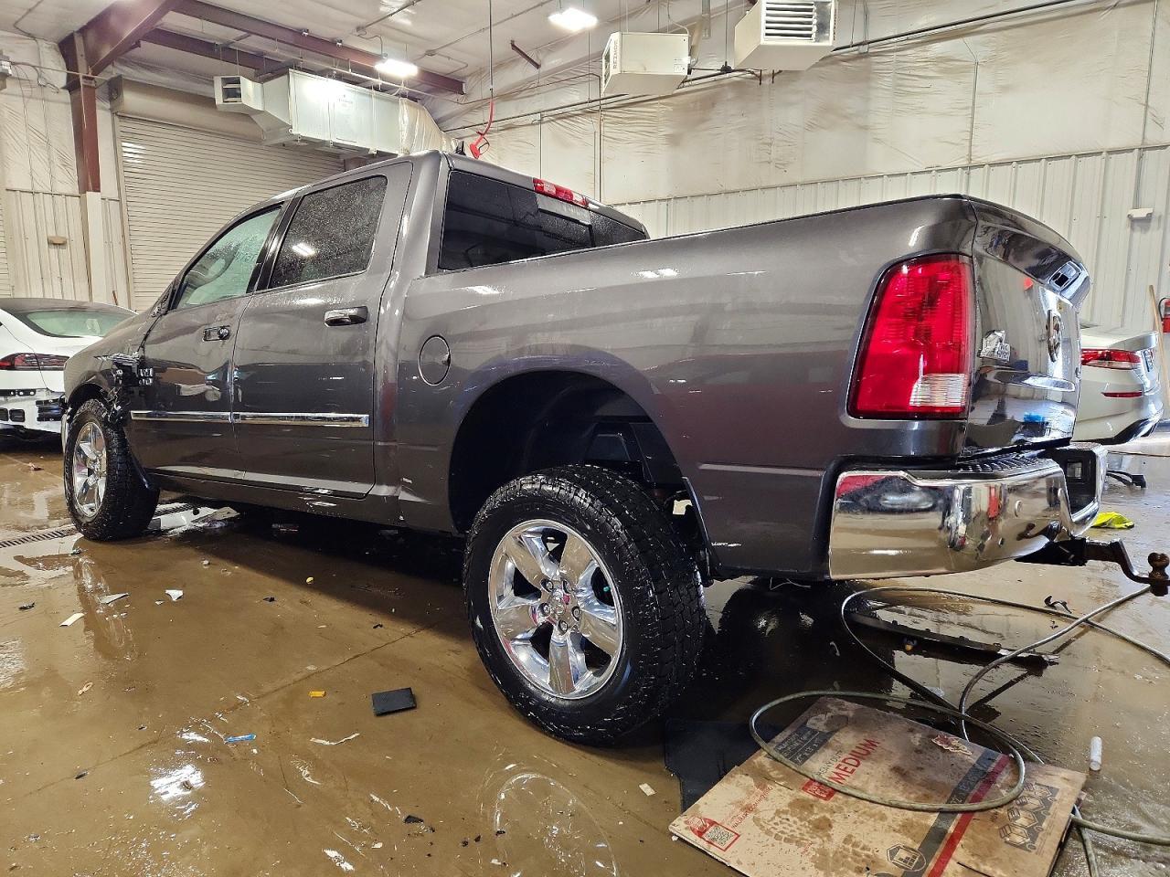 2017 Dodge Ram 1500 slt