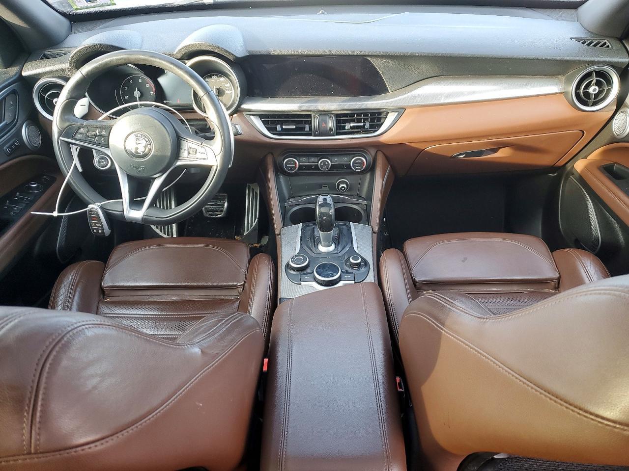 2018 Alfa Romeo Stelvio ti Sport