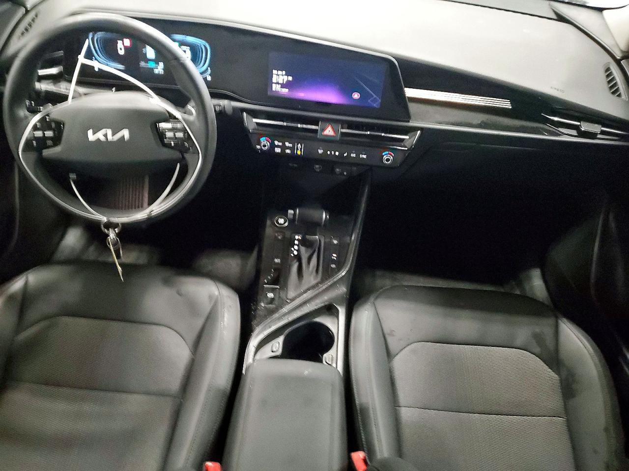 2023 KIA Niro ex