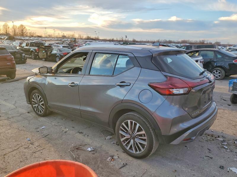 2024 Nissan Kicks sv
