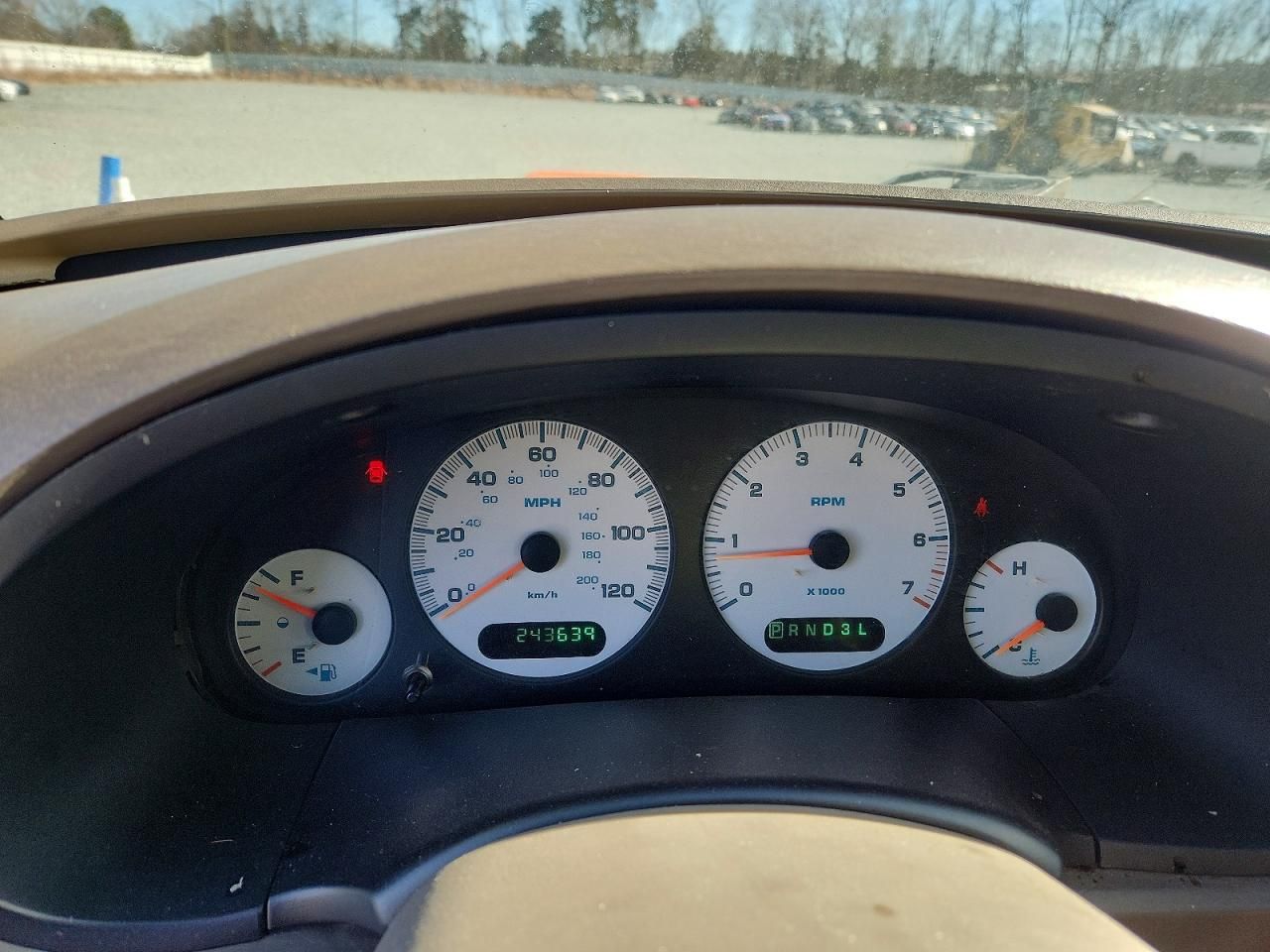 2003 Chrysler Town & Country lx