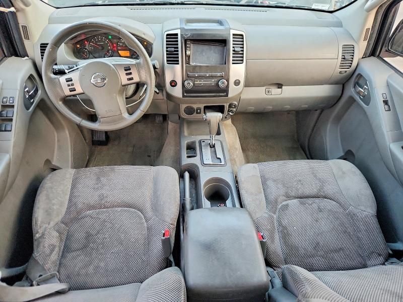 2012 Nissan Frontier s