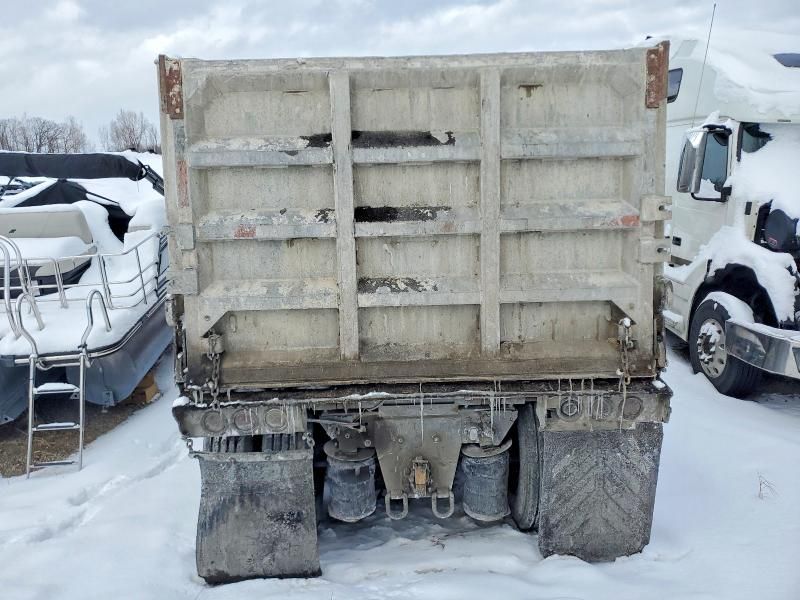 1999 International F-5070 Dump Truck