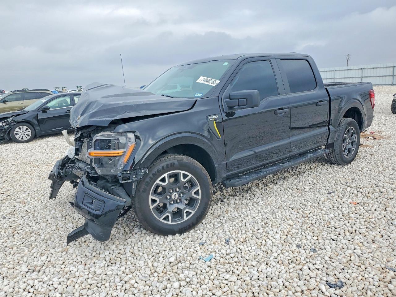 2024 Ford F150 stx