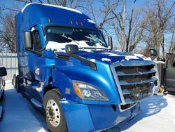 Freightliner Vehiculos salvage en venta: 2019 Freightliner Cascadia 126 Semi Truck