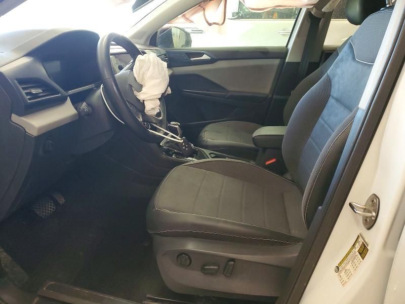 2023 Volkswagen Taos se