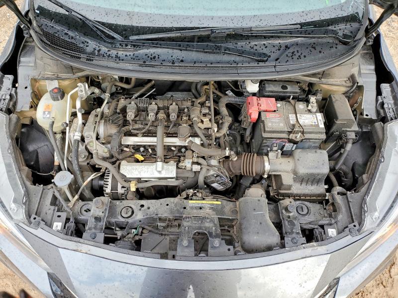 2022 Nissan Versa sr