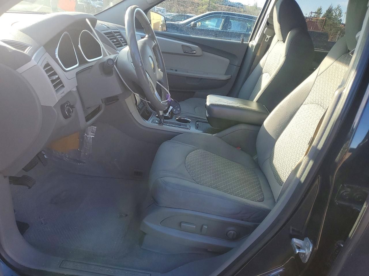 2012 Chevrolet Traverse lt