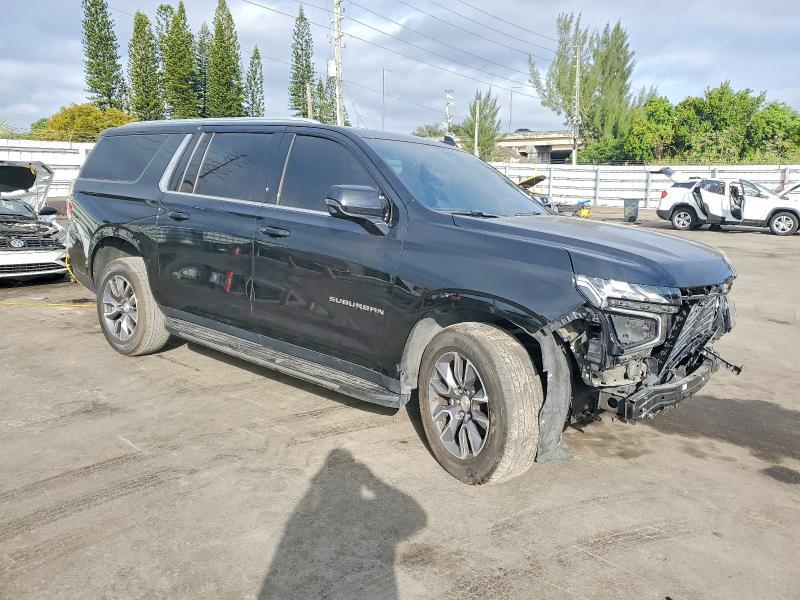 2023 Chevrolet Suburban C1500 lt