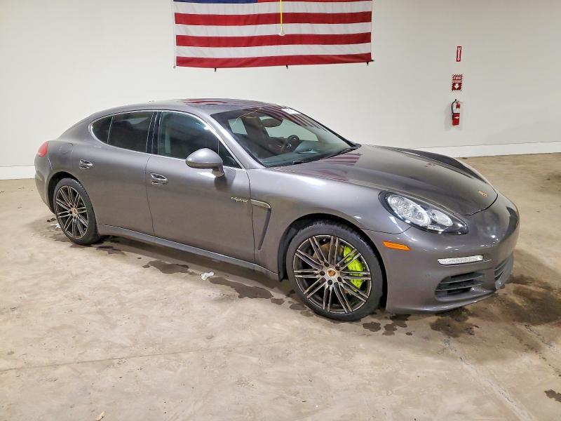 2016 Porsche Panamera se Hybrid