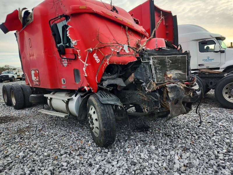 2006 Freightliner Columbia 120 Semi Truck
