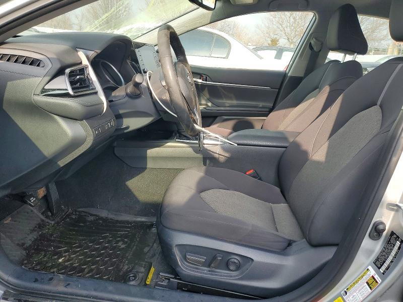 2023 Toyota Camry le