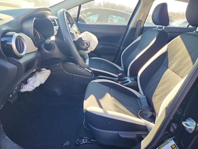 2022 Nissan Versa sv