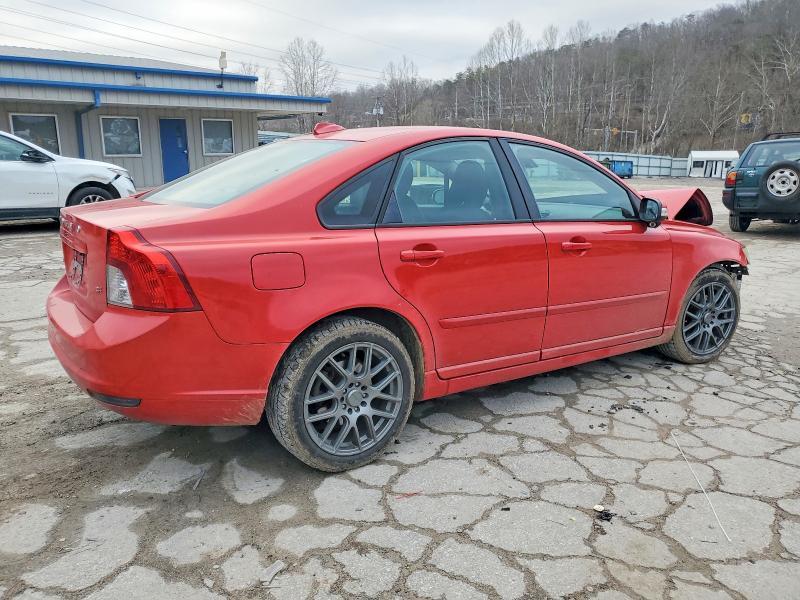 2010 Volvo S40 2.4i