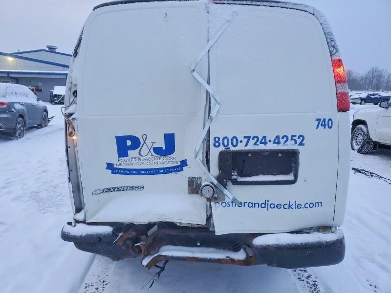 2019 Chevrolet Express G200 Utility / Service Van