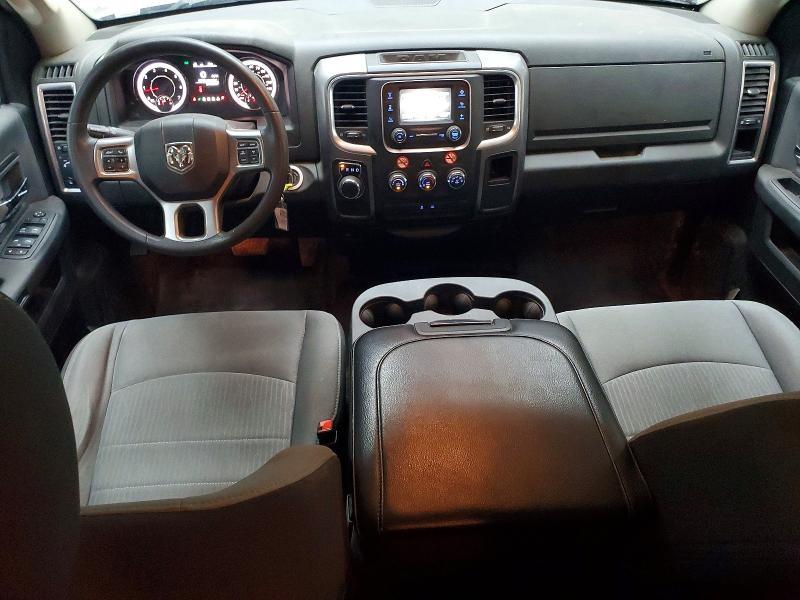 2024 Dodge Ram 1500 Classic slt