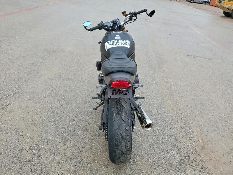 2025 Kawasaki ZR900 N