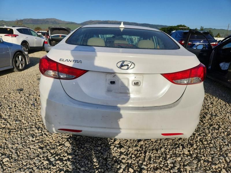 2013 Hyundai Elantra gls