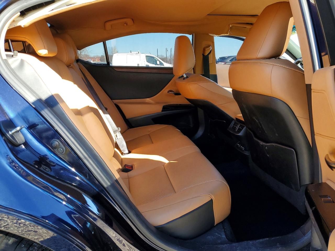 2022 Lexus Es 350 Base