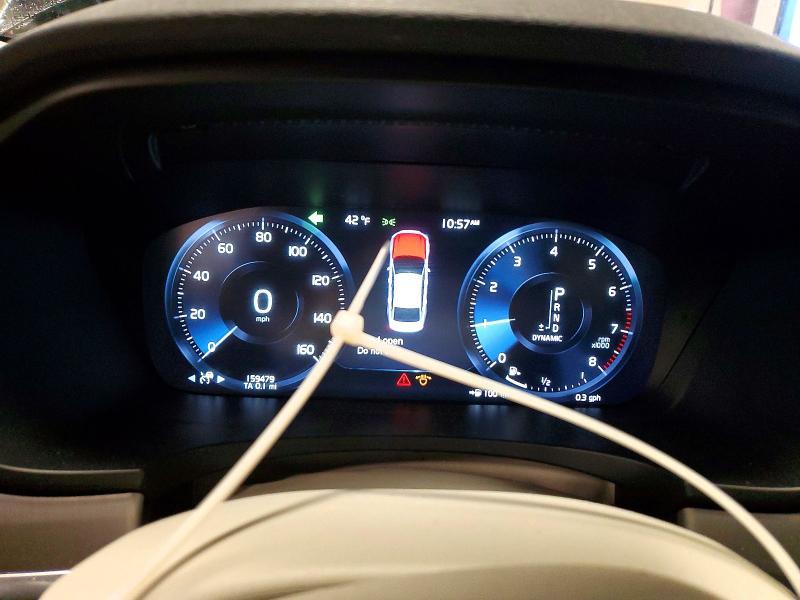 2017 Volvo S90 T6 Momentum