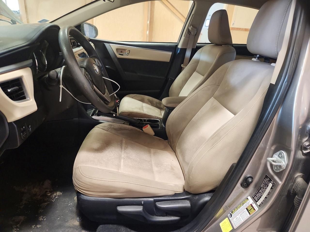 2015 Toyota Corolla l