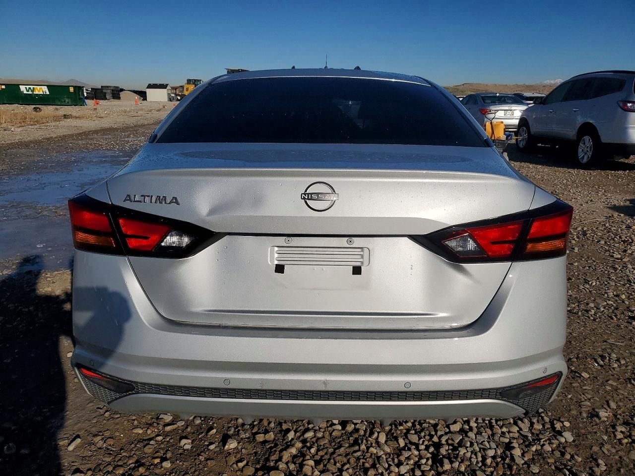 2023 Nissan Altima s