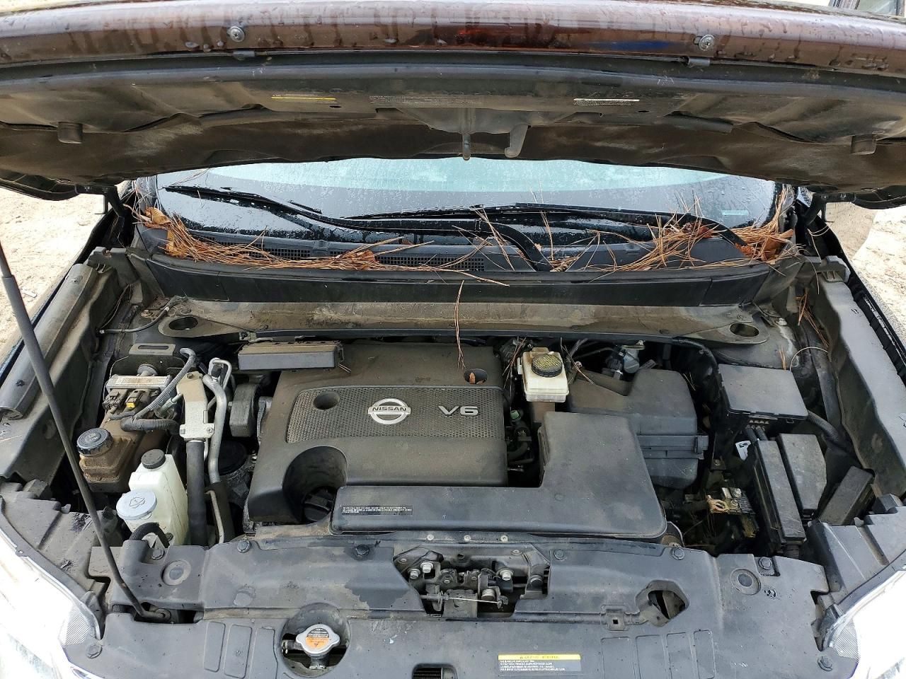 2014 Nissan Pathfinder s