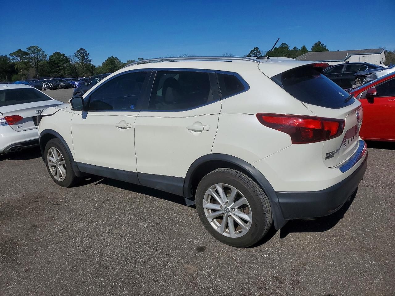 2018 Nissan Rogue Sport s