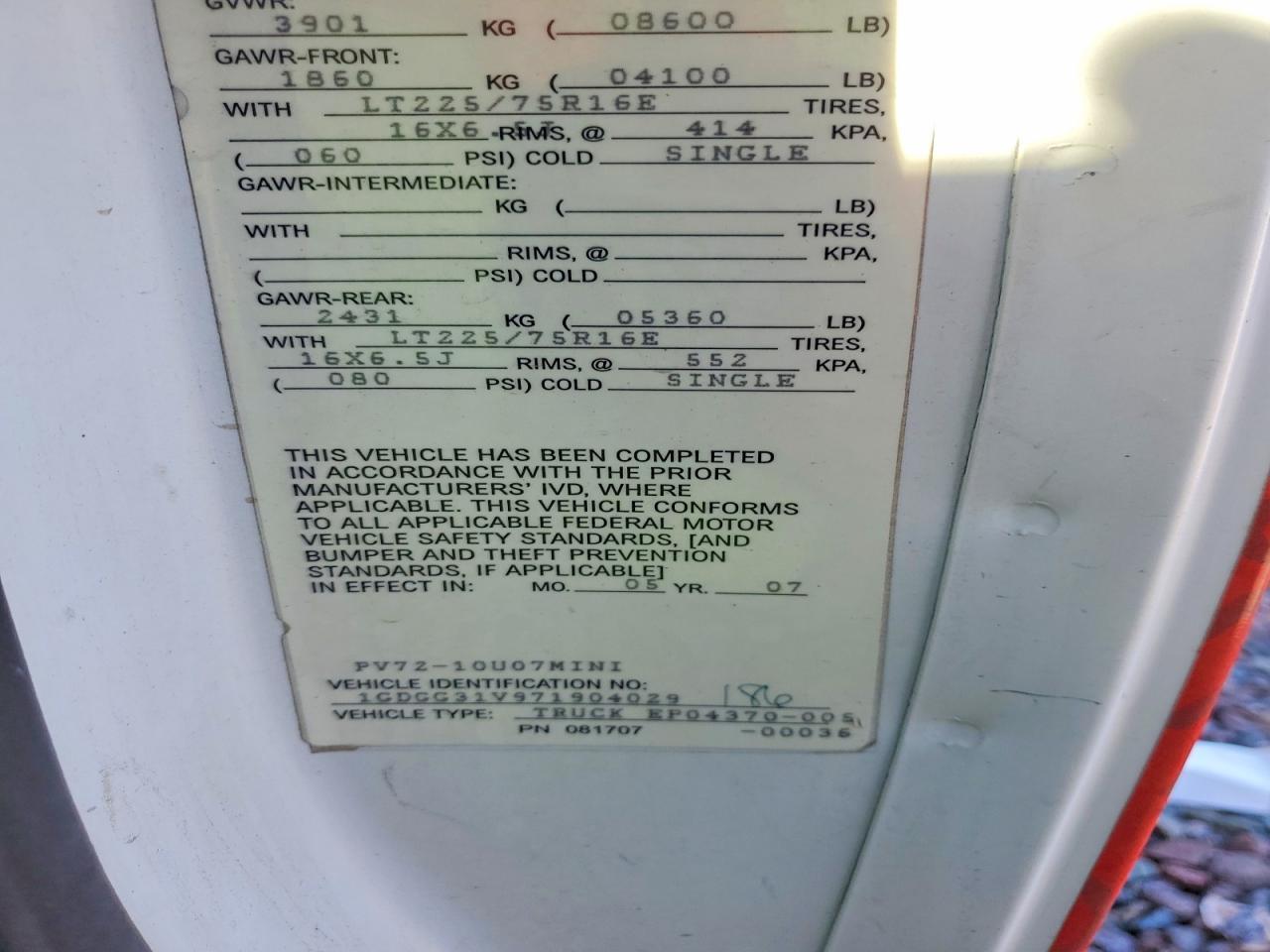 2007 GMC Savana BOX Truck