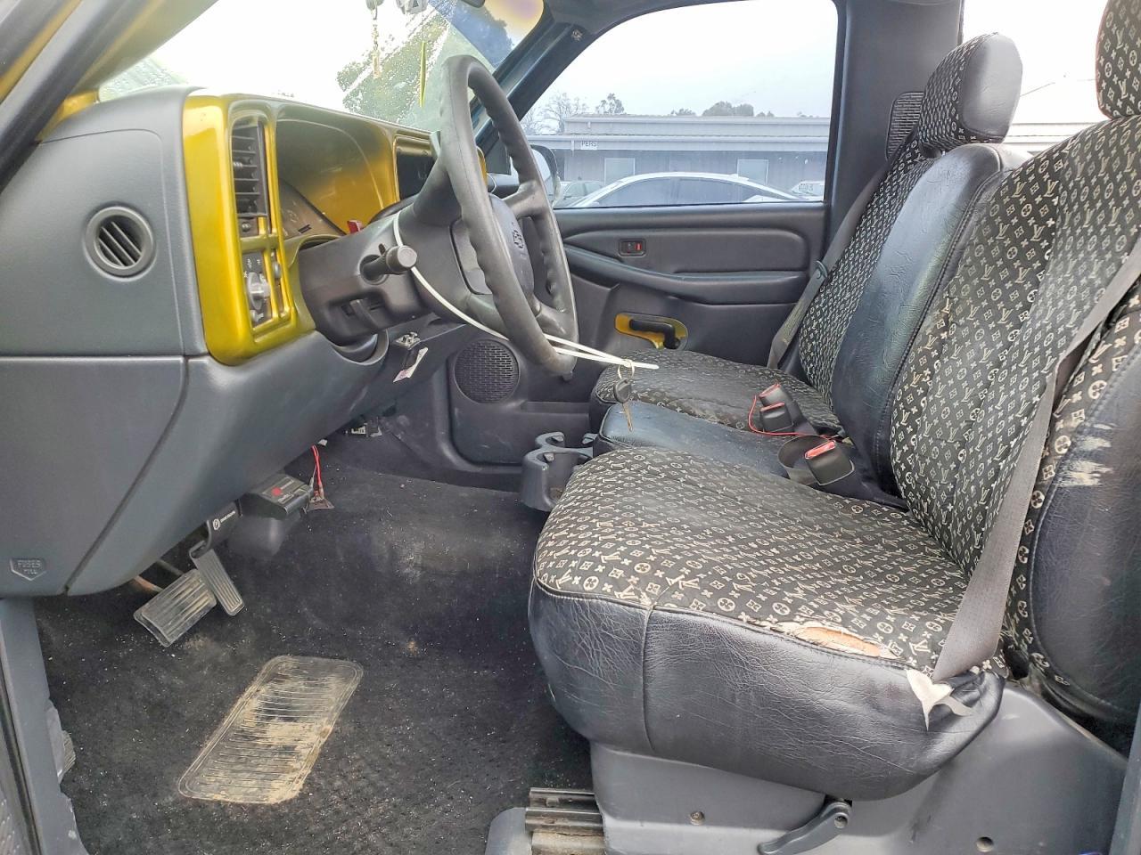 2001 Chevrolet Silverado C1500