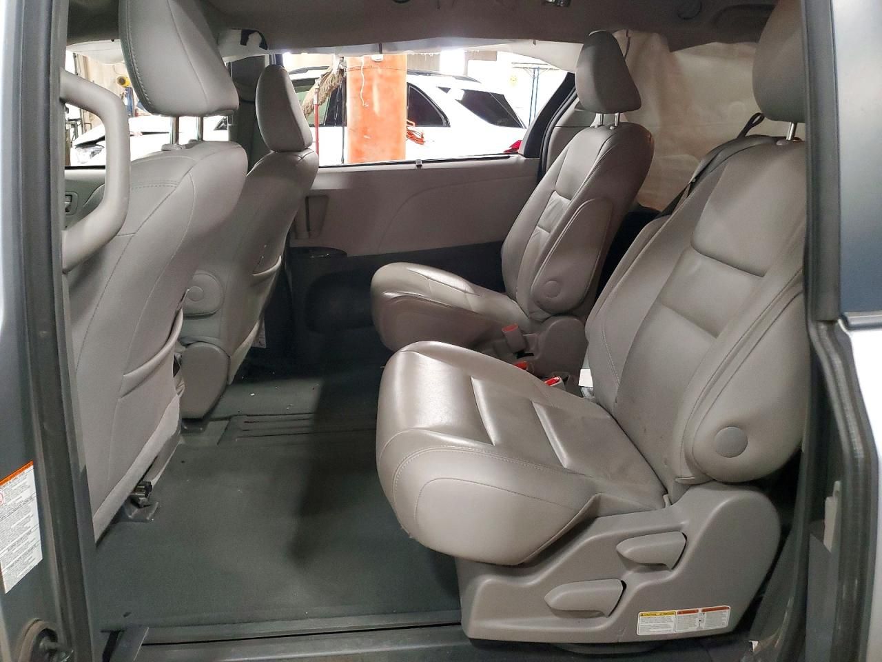 2016 Toyota Sienna xle