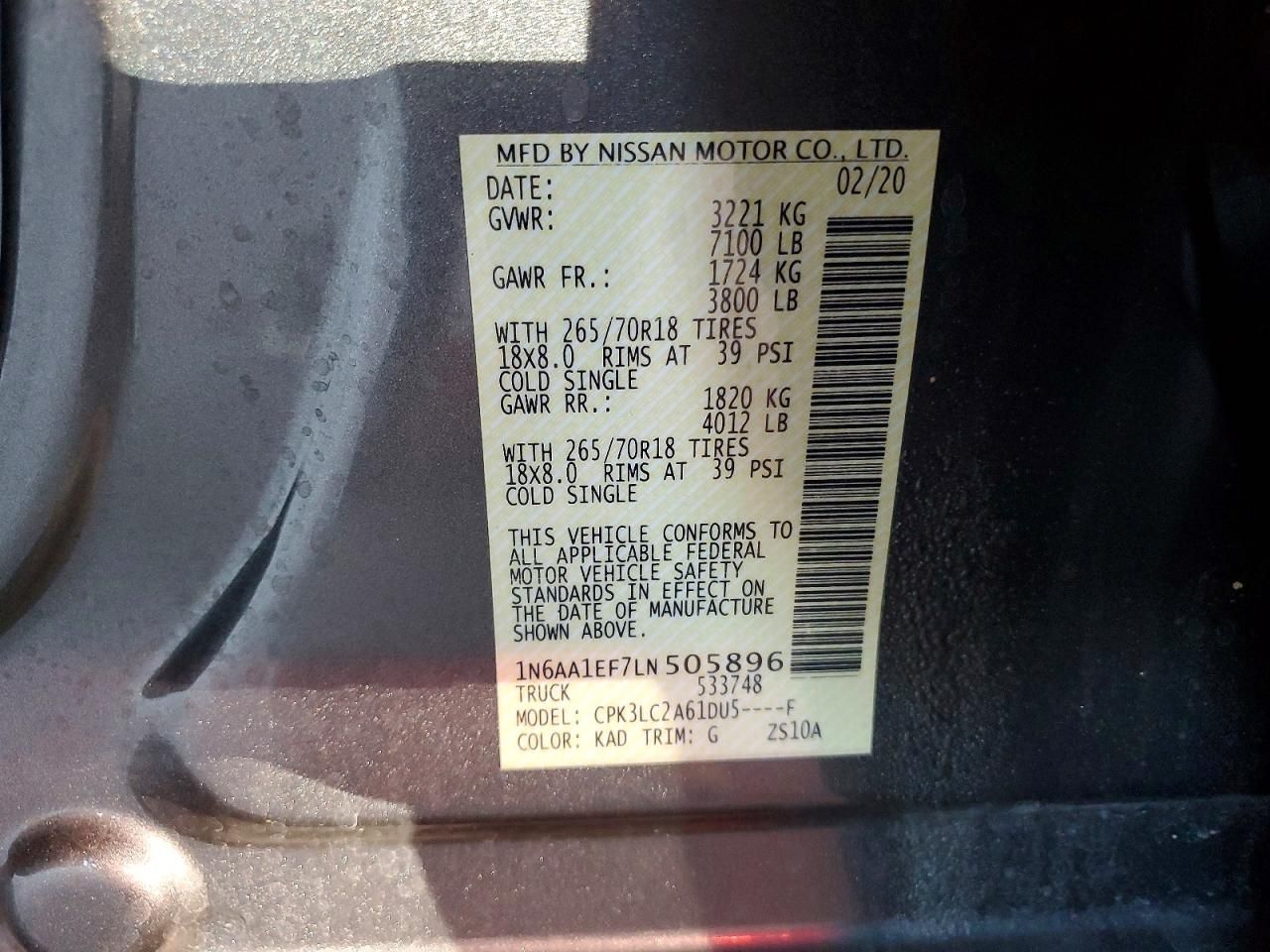 2020 Nissan Titan sv